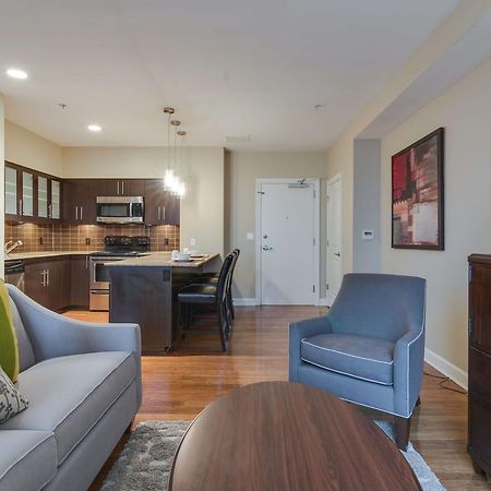 Bluebird Suites Near Autozone Park Мемфис Екстериор снимка