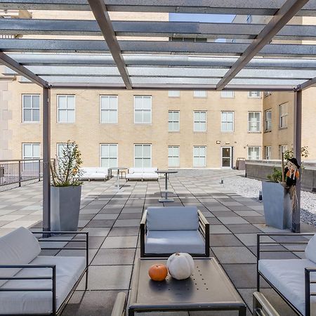 Bluebird Suites Near Autozone Park Мемфис Екстериор снимка