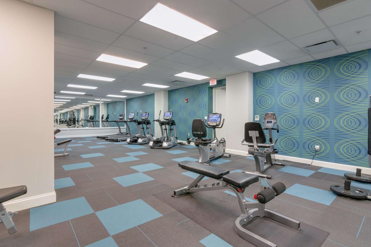 Bluebird Suites Near Autozone Park Мемфис Екстериор снимка