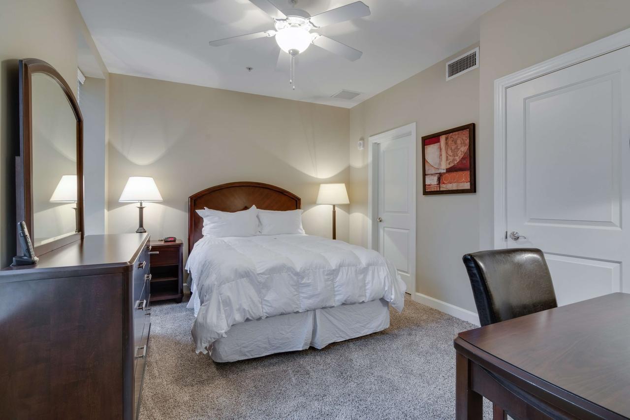 Bluebird Suites Near Autozone Park Мемфис Екстериор снимка