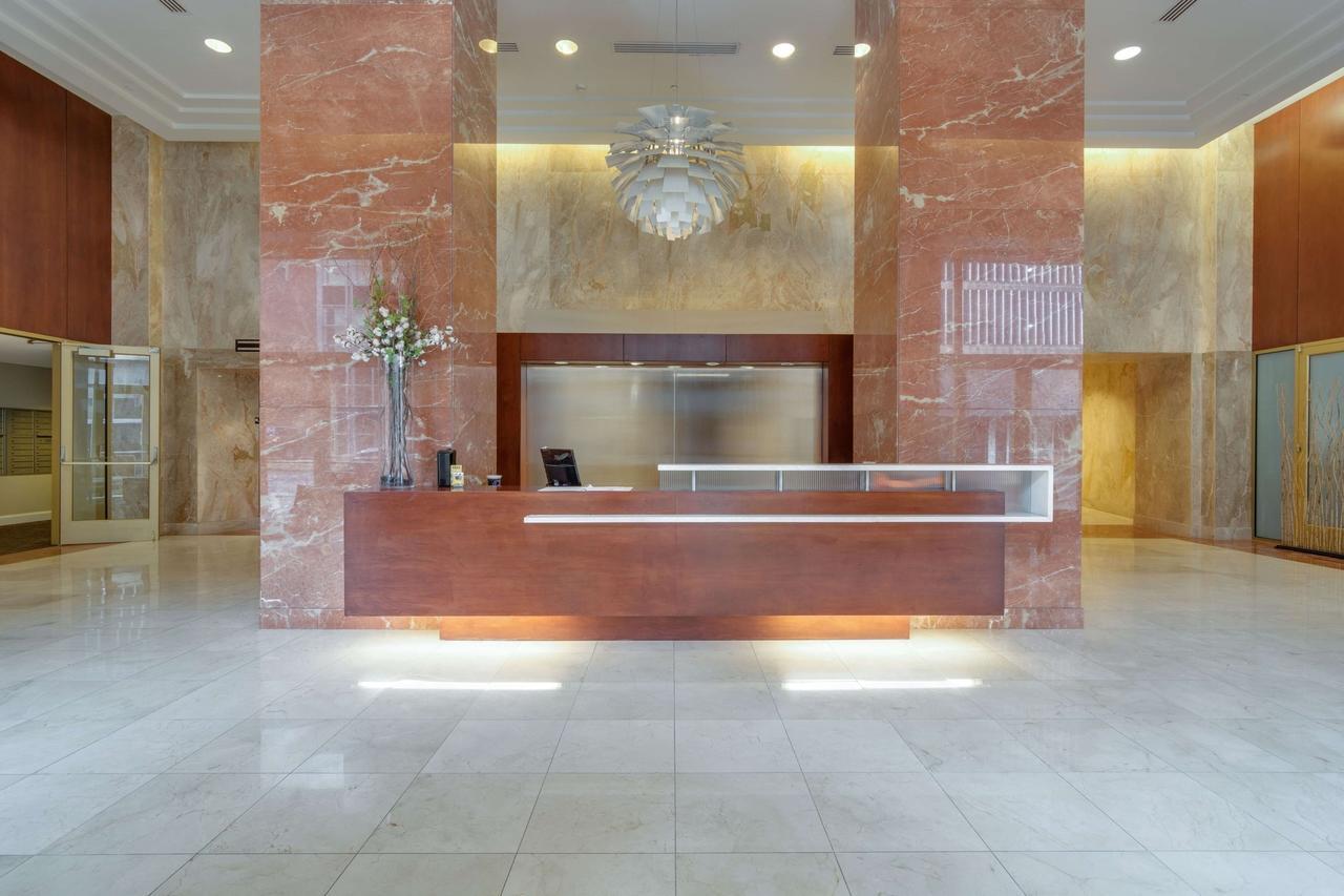 Bluebird Suites Near Autozone Park Мемфис Екстериор снимка
